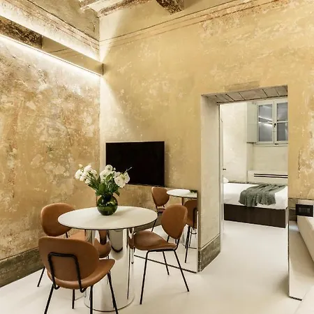 Chiaromanni Appartement *