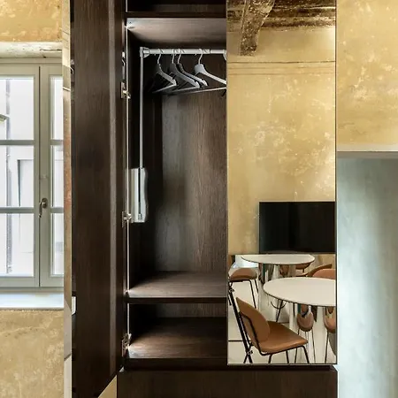 Chiaromanni Apartment